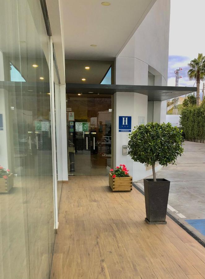 Hotel Mencia Subbetica Dona Mencia Exterior photo