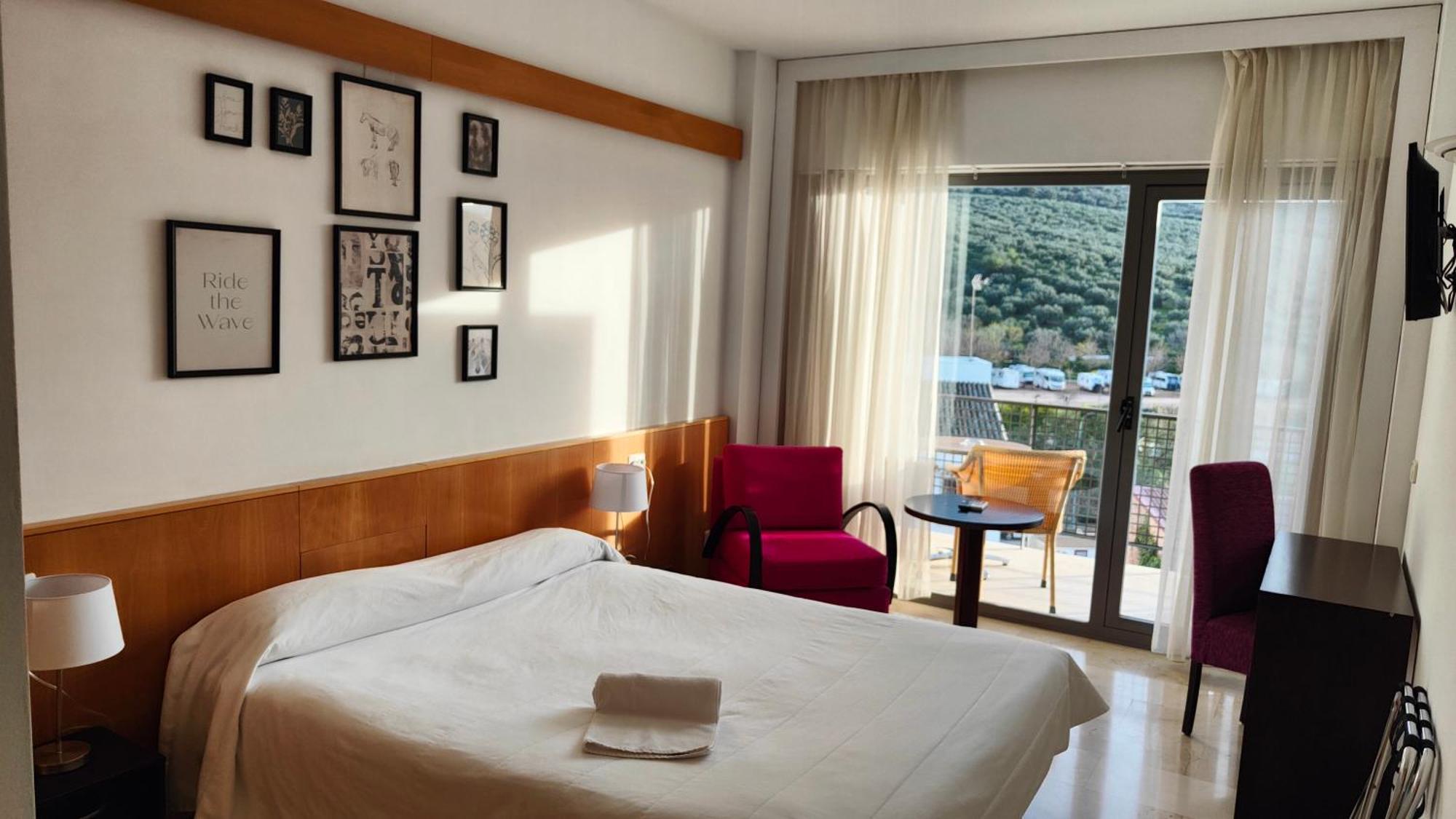Hotel Mencia Subbetica Dona Mencia Exterior photo
